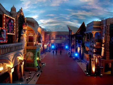 Kingdom of Dreams: A Guide to India’s Ultimate Live  